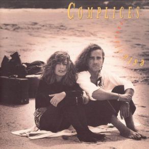 Está Llorando El Sol album cover