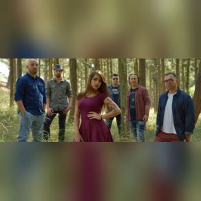 ΤΑ ΜΕΓΑΛΥΤΕΡΑ ΤΑΞΙΔΙΑ (SINGLE) album cover