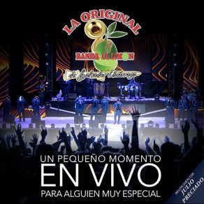 Un Pequeño Momento En Vivo Para Alguien Muy Especial album cover