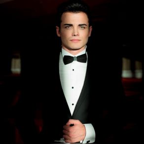 Ne Güzel Aşk (Single) album cover