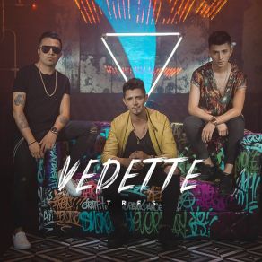 Tres album cover