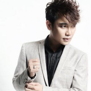 Ánh Dương Sẽ Xóa Tan album cover