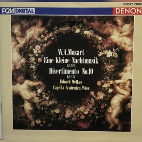 Mozart: Eine Kleine Nachtmusik album cover