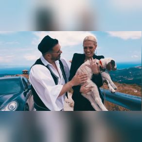 ΜΙΑ ΜΟΝΤΕΡΝΑ ΑΠ' ΤΗΝ ΑΘΗΝΑ (SINGLE) album cover
