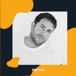 ESSENTIAL HITS album cover
