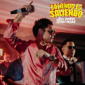 Saliendo Es Saliendo (Deluxe, En Vivo) album cover