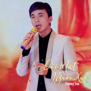 Đôi Mắt Người Xưa # 1 album cover